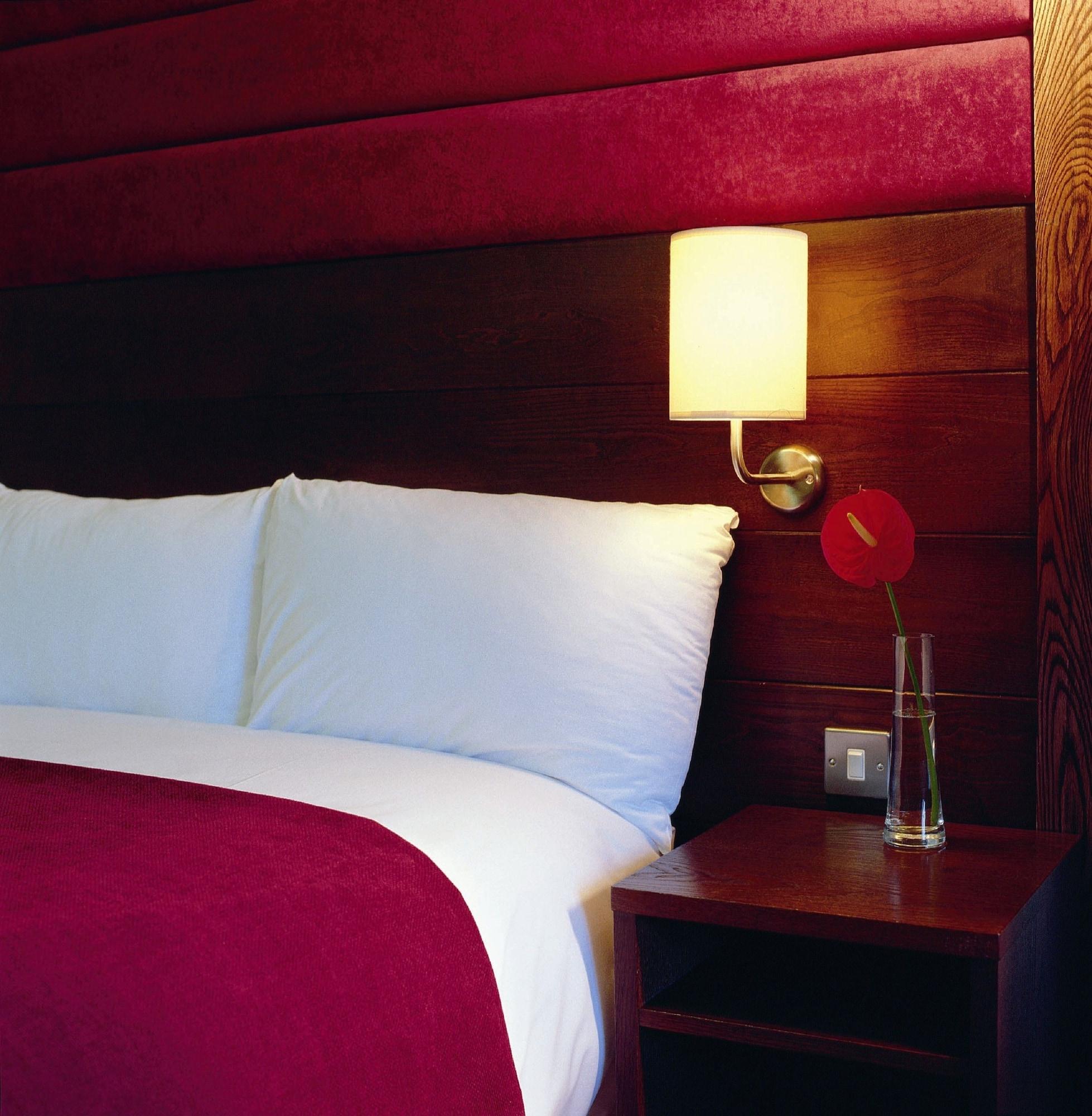 Cavan Crystal Hotel Ngoại thất bức ảnh