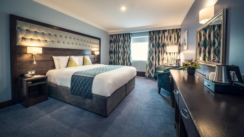 Cavan Crystal Hotel Ngoại thất bức ảnh