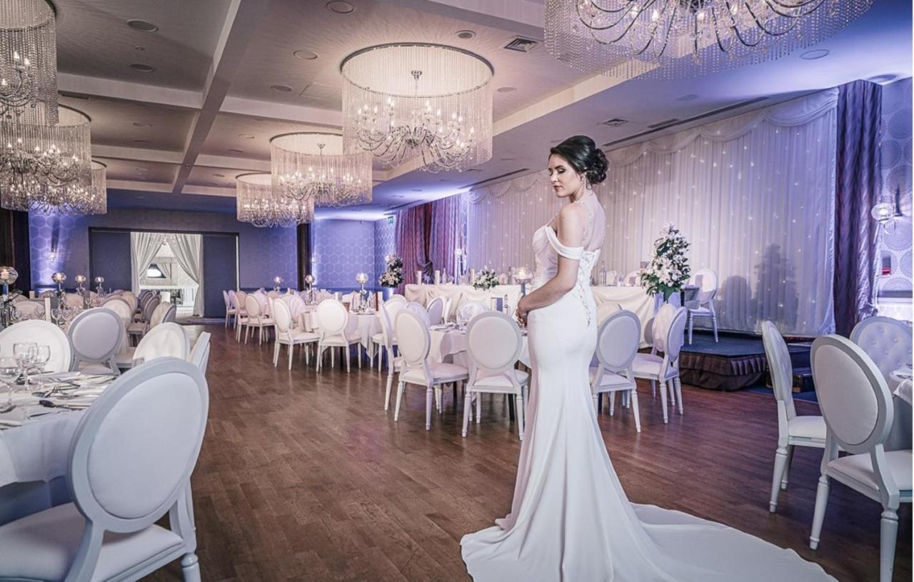 Cavan Crystal Hotel Ngoại thất bức ảnh